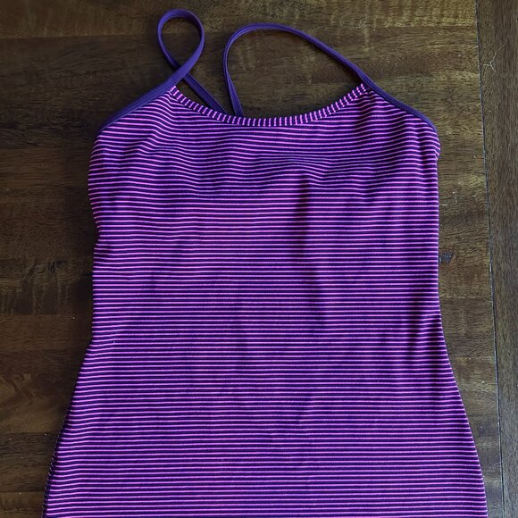 lululemon Y power tank in fuchsia and maroon - size 4 - Picture 1 of 2
